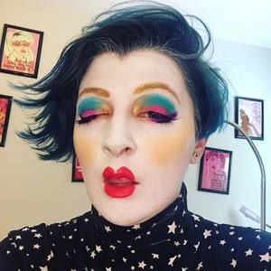 Meet your Posher, Gina